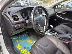 Volvo V40 II — Изображение 23
