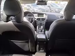 Volvo V40 II — Изображение 29
