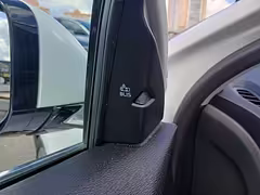 Volvo V40 II — Изображение 30