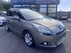 Peugeot 5008 I — Изображение 2