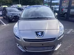 Peugeot 5008 I — Изображение 3