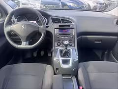 Peugeot 5008 I — Изображение 25