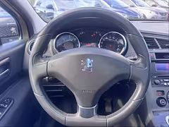 Peugeot 5008 I — Изображение 26