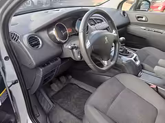 Peugeot 5008 I · Рестайлинг — Изображение 24