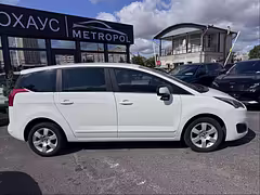 Peugeot 5008 I · Рестайлинг — Изображение 9