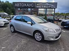 Toyota Auris I (E150) · Рестайлинг — Изображение 2