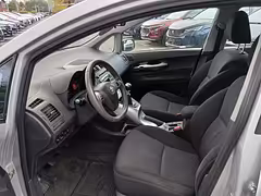 Toyota Auris I (E150) · Рестайлинг — Изображение 16