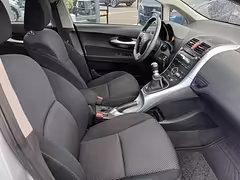 Toyota Auris I (E150) · Рестайлинг — Изображение 20