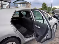 Toyota Auris I (E150) · Рестайлинг — Изображение 21