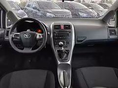 Toyota Auris I (E150) · Рестайлинг — Изображение 23