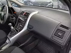 Toyota Auris I (E150) · Рестайлинг — Изображение 27