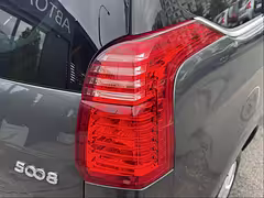 Peugeot 5008 I · Рестайлинг — Изображение 22