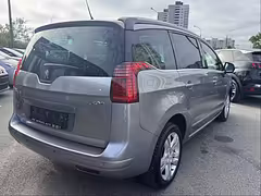 Peugeot 5008 I · Рестайлинг — Изображение 5