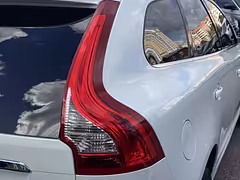 Volvo XC60 I · Рестайлинг — Изображение 13