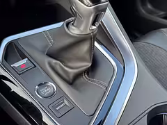 Peugeot 5008 II — Изображение 30
