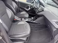 Peugeot 2008 I · Рестайлинг — Изображение 23