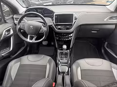 Peugeot 2008 I · Рестайлинг — Изображение 27