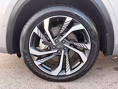 Geely Xingyue L I — Изображение 11