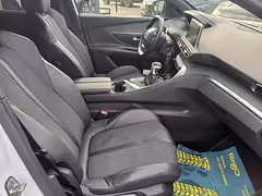Peugeot 5008 II — Изображение 19