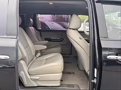 Kia Carnival III — Изображение 18