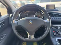 Peugeot 5008 — Изображение 25