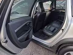 Volvo XC70 III — Изображение 18