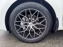 Kia Carnival III — Изображение 30