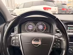 Volvo V60 — Изображение 28